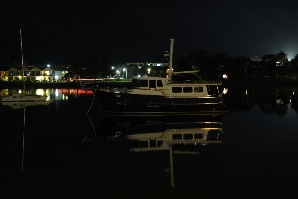 Sails Luxury Apartments Merimbula Buitenkant foto